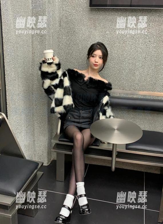 155黑料网 明星们的坏事儿,在“155黑料网”里该不会变得特别美味吧?快来清口味!
