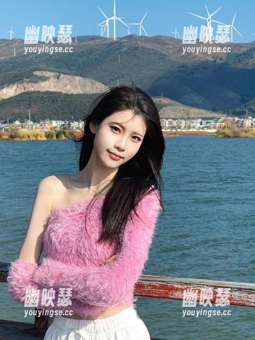 在166fun的传送门里，与其说是吃瓜，不如说是品味生活的味道！