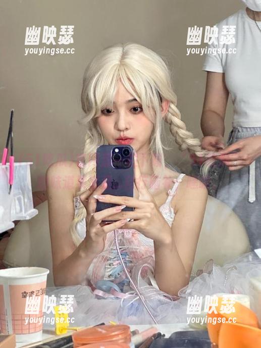 官网那一栏下载，“51吃瓜”的味道果然是...自行脑补，嘿嘿。