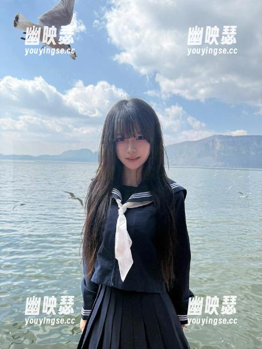 51黑瓜吃料网 在线奇遇:口碑炸裂的51黑瓜吃料网竟能带给你这样五彩斑斓的入口动漫!
