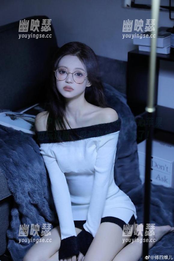 下载安装91吃瓜中心苹果版：边玩边嗑，瓜都快被我吃光了！