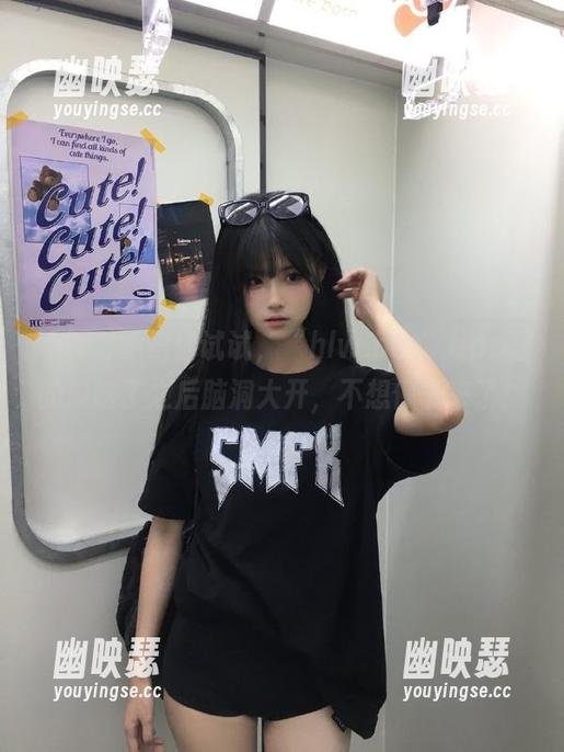 不信你试试，“hlw.bet”app里的瓜吃了之后脑洞大开，不想停下来了！