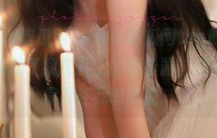 www吃瓜网top的“导航”像极了我茶几上的遥控器，没啥用还偏要在我面前晃。