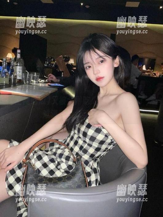 全网吃瓜 又被全网吃瓜的链接吸引了,难道我跟八卦有缘吗?