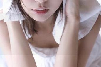 “全网吃瓜苹果版”的更新比我还频繁，都快记不住上一次的八卦是什么了！