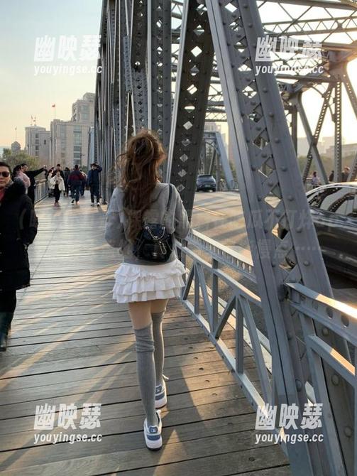 吃瓜不打烊 裸露的黑料在吃瓜不打烊app上铺天盖地,真心希望它能慢点……