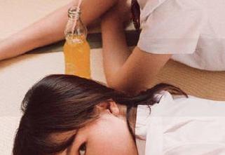 黑出血来的苹果版，吃瓜不打烊还是旗舰版本？
