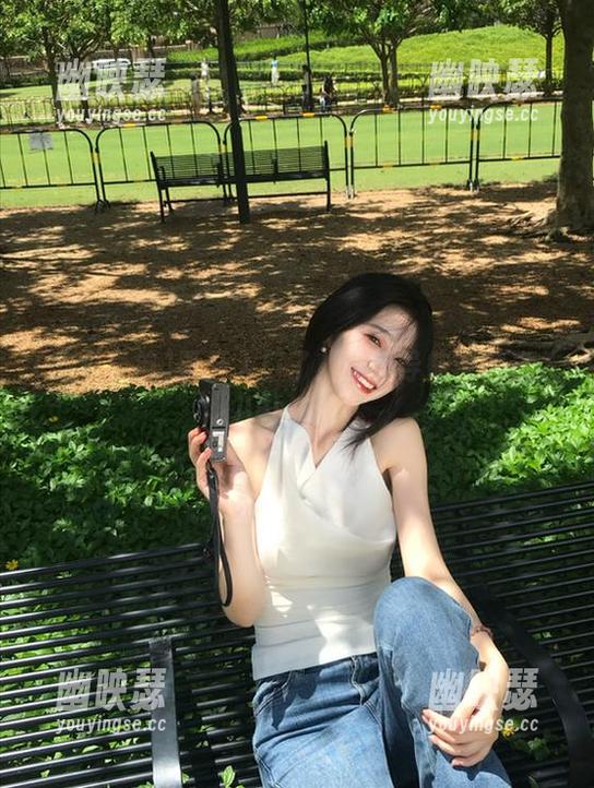 要开入口了！吃瓜导航带你进入八卦红海！
