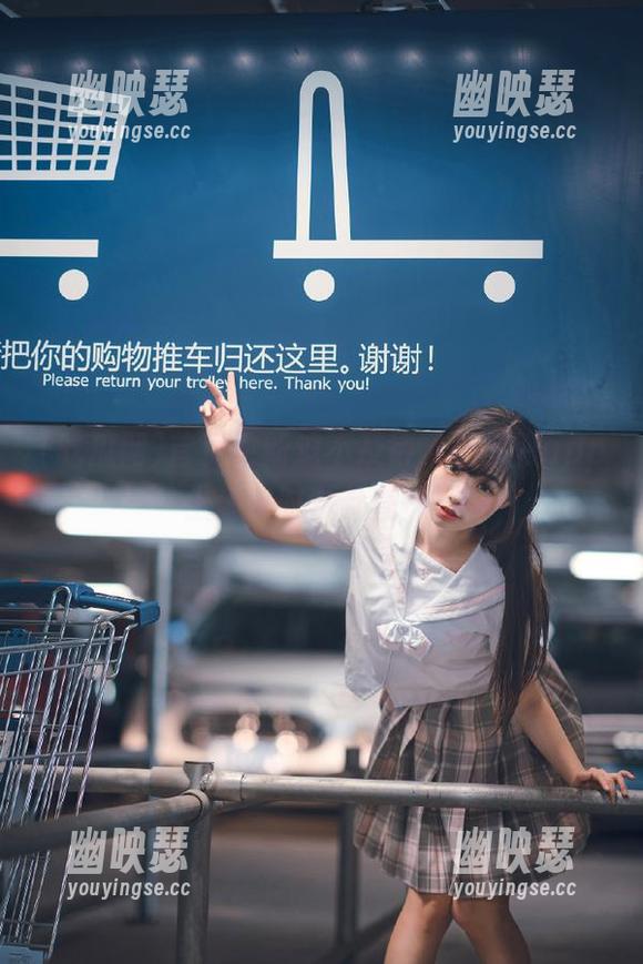 首页更新迫不及待，吃瓜网app上演实时八卦直播！
