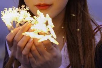 哇，吃瓜网红苹果版来了！抖音的在线直播今儿个又能嗨起来吗？