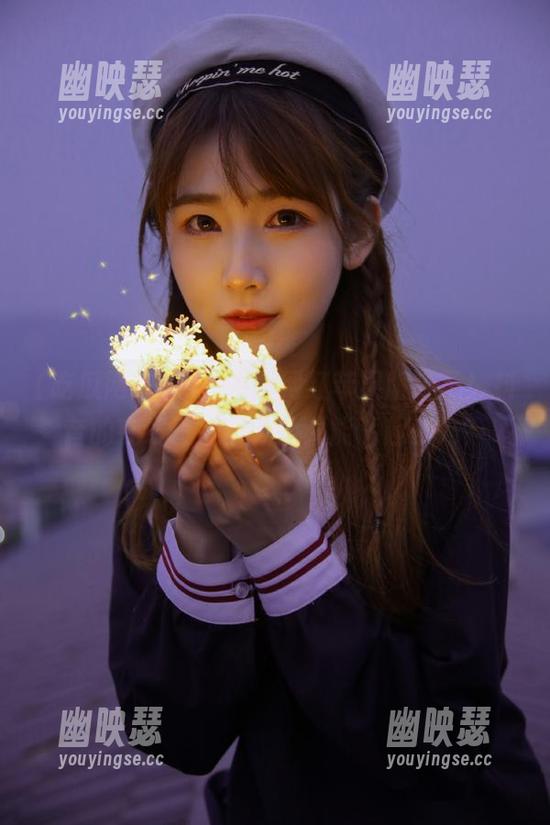 吃瓜网红 哇,吃瓜网红苹果版来了!抖音的在线直播今儿个又能嗨起来吗?