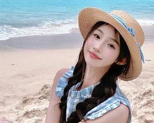 等着“好莱坞黑料正能量”的更新，像是期待一场大雨，没想到却是小雨带点雷……