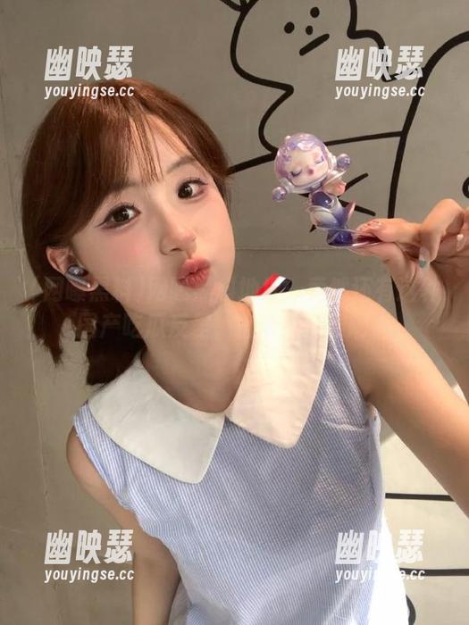 网曝黑料地址：竟然还有这种国产吃瓜反差，上帝不眨眼啊。