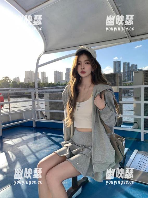 在网址里，网红黑料比大餐还诱人，你想不想尝？