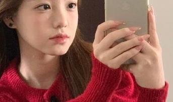 黑料不打烊官网更新了，让我想起了那次很尴尬的相亲……割舍不下的才是好料！