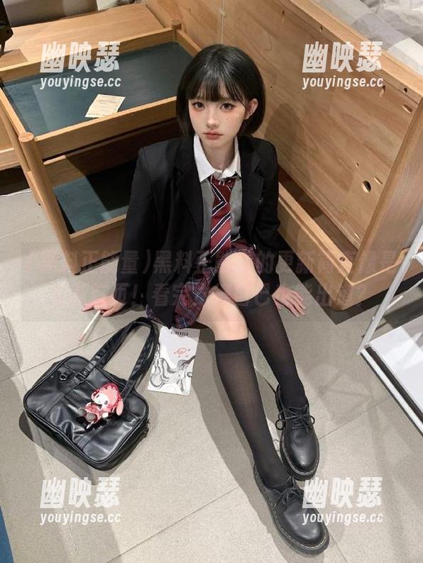 黑料正能量的更新简直像是全新首页！看完觉得自己也能出道？