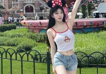 大家用黑料社app看八卦了吗？那个链接能不能别那么慢啊？