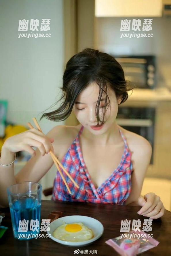 黑料网曝 黑料网曝的新视频,方寸之间,尽显吃瓜无极限!